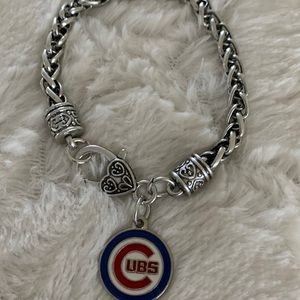 Chicago Cubs circle charm braided bracelet